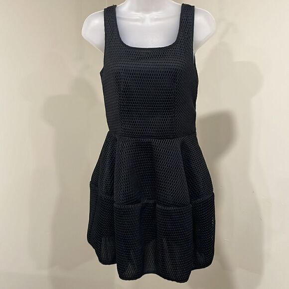 NWOT Xtaren Black Mesh Dress. Size M Medium 8/10 - Picture 1 of 11